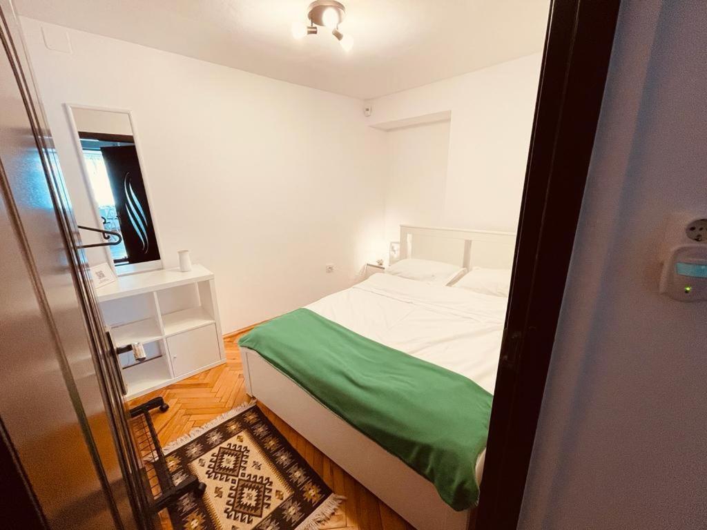 White Moon Apartment Brașov Exterior foto
